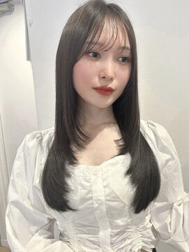 バイオレット 表参道店(Violet) 韓国レイヤー シースルーバング アッシュカラー艶髪スタイルし
