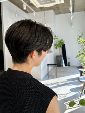 ヨリス(YOLIS.) 【ショートヘア】＃博多駅南＃黒髪＃ショートヘア