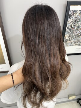 ヘアーアンドビューティーザ エフ(Hair Beauty the F) ゆるふわ＿ロング＿グラデーション