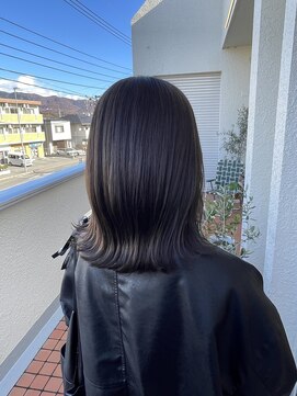 ムク 甲府(muku.) 暗髪/グレージュ/くびれボブ/外ハネボブ