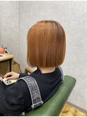 切りっぱなしボブ／オレンジブラウン