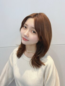 ミディアムレイヤーアッシュベージュ