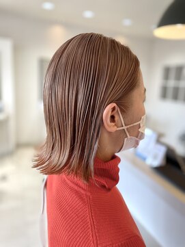 ヴィフ ヘアアンドデザイン(Vif hair&design) ミルクティーベージュ×外ハネボブ