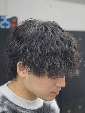 オーバル ジングウマエ(OVARL jingumae) シャドウパーマフェザーパーマツイストスパイラル