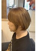 ミルクブラウンの若返り朝ラクナチュラルショート