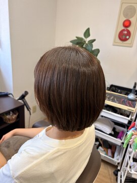 ライフメイクシベル 東林間(Life make siblles) まとまりつつ動きもあるボブ