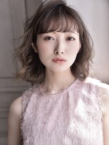 ボンドバイテトテ 三宮元町(BONDbytetote) ラフカールのゆるふわミディ/透明感アディクシー