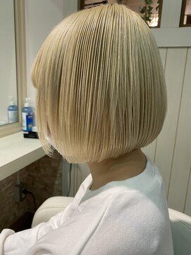 ミエル ヘア 新宿(miel hair) ヌキッパキリッパBOB