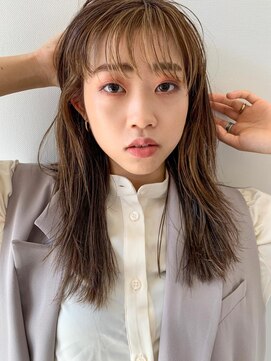 ファルファラ(farfara) 【farfara】ストレートミディ（問屋町テラス）森定杏奈