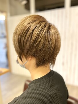 アンプリュス リアン(1+ Unplus lien) ブリーチなしミルクティーベージュ夏ショート/亀戸