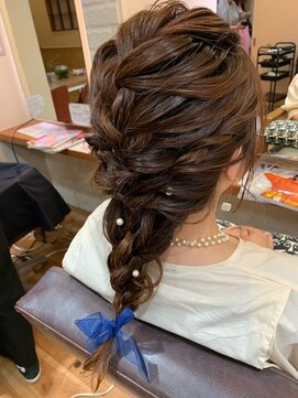 コワフュールエミカ(coiffure EMIKA) 結婚式/二次会_大人可愛いふんわり編みおろしヘア