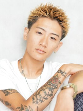 にもう スパイキーショート　テーパーフェード