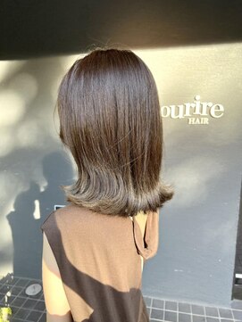 スーリール 箱崎店(Sourire) カーキブラウン