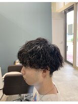 イコール(equal) ツーブロック波巻きスパイラルマッシュ