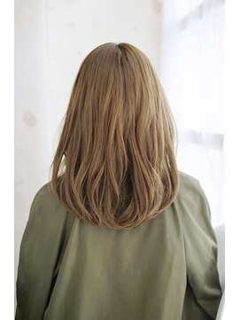 シュシュット(chouchoute) 髪質改善イメチェン似合わせカットハッシュカットフルバング/087