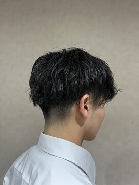 ヨシザワインク プレミアム 横浜 桜木町店(YOSHIZAWA Inc. PREMIUM) ビジネスカジュアルソフトスパイラルパーマスタイル