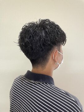 アングゥ ウル(ungu ul) メンズカット/メンズパーマ/ツイスパ