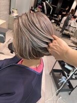 ステア ケース(stair case)&nbsp;ブルーグレー系　白髪活かし　白髪率多めのお客様