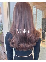 ラベンダーグレージュ小顔ロングレイヤーカットウェーブスタイル