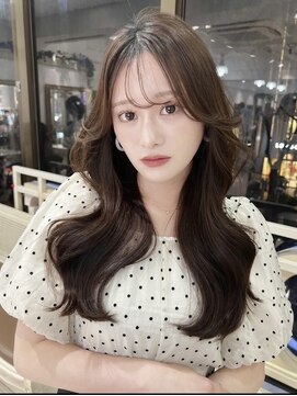 フォルテ 表参道店(FORTE) 韓国風レイヤーカット、透明感カラー、赤み消しカラー