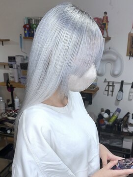 【ツヤMAXデザイン】ホワイト×ブリーチ４回