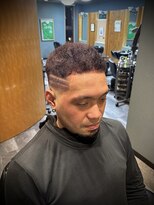 レオヘアワークス(LEO HAIR WORKS)&nbsp;ブラウンカラー　メンズカット　新潟市床屋　フェードカット