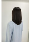 ナチュラルストレートロングレイヤー前髪あり黒髪ロング