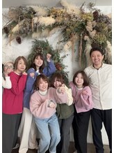 美容師の仕事が好きなスタッフが在住☆