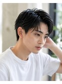 センターパートニュアンスパーマルーズパーマ刈り上げ