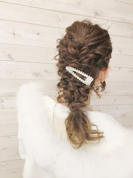 ヘアメイク エンカレッジ(HAIR MAKE encourage) ○清楚な編み下ろし○