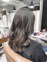 ハナビ(hanabi) 髪質改善　ハイライト　バレイヤージュ　グラデーション