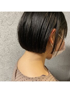 アンフェインド02(UNFEIGNED 02) クラゲヘアー/小顔に見せるヘア/ココアベージュ/伏見/栄