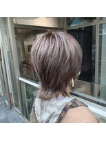 モイヘアーデザイン(moi hair design) シルバーグレージュ