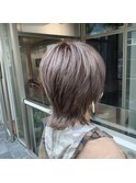 シルバーグレージュ