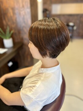 ノム(nomu) ショート