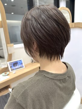 アドラーブル ココロ 新潟(adorable CoCoLo) "20代30代大人可愛い★小顔ボブ丸みショート