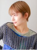耳かけハンサムショート×透明感ミルクティーベージュ
