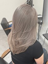 リエンスクレア(RIENS xrea)&nbsp;ダブルカラー*グレージュ*ケアブリーチ*レイヤーカット*山本優舞