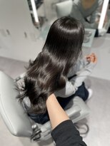 ユニック ウメダ(unique UMEDA)&nbsp;オリーブグレージュ/20代トレンド/韓国風レイヤーカット