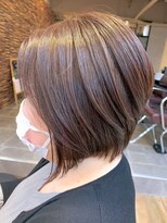 フラココ 神楽坂(hurakoko kagurazaka)&nbsp;【担当：森口】グラデーション前下がりボブ