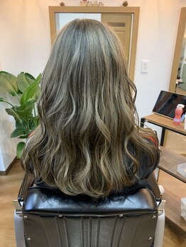 ヘアーズリッカ(Hair.s Rikka)の写真/[#髪質改善#超音波アイロン]新感覚！ケアプロ髪質改善トリートメント』で溢れる艶髪に♪上牧　水無瀬　島本