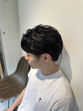 ザウィロー 神保町店(The WILLOW)&nbsp;ナチュラルフェザーパーマ