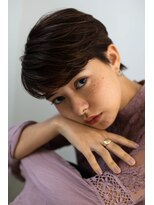 アコロン(acoron)&nbsp;小顔カット＿エッジショート＿くびれセミディ＿大人ショート