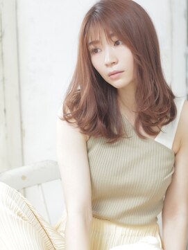 ブティック(boutique) フォギーベージュとハネ感でこなれヘルシーヘアに