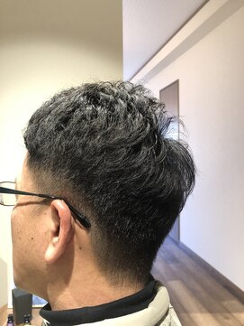 メイ(may) 刈り上げショート