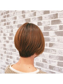 1's 襟足スッキリショートボブっ