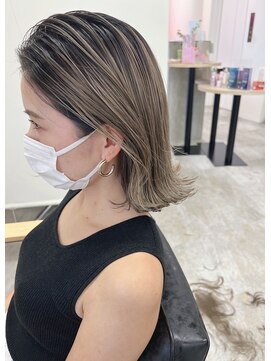 ガーランドウメダ(Garland umeda) アディクシーカラー_グレーベージュ_0008488