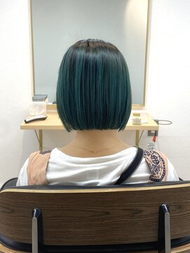 トト 船橋店(toto.) 黒髪/グレーベージュ/レイヤーロング/前髪パーマ[西船橋/津田沼]