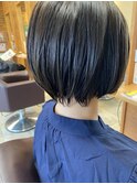 ショートボブ