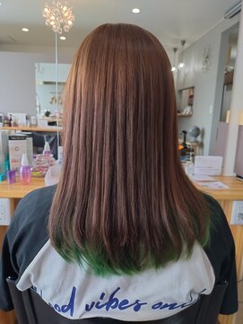 アグー(Aguu) インナーカラー緑